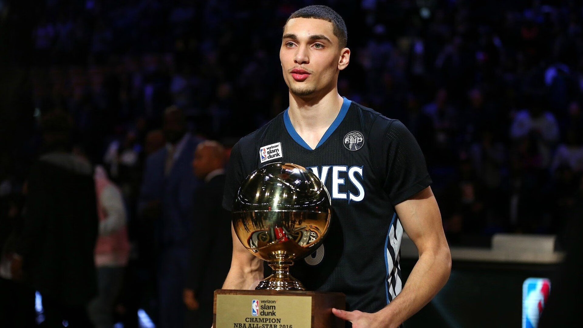 英超争冠之夜，本泽马成为胜负手